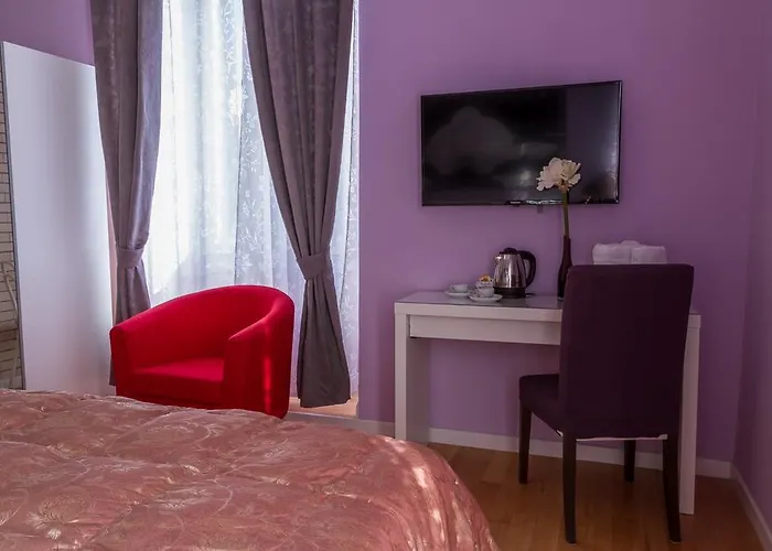 Bevilacqua Bed Santa Croce Bed & Breakfast